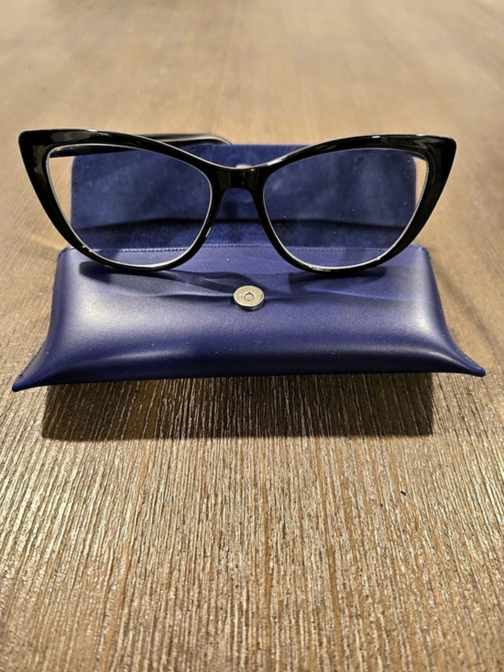 Black Cat-Eye Woman's Glasses
Frame Only .